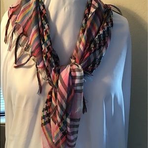 Fringed scarf